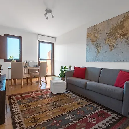 Casa Guido Transfer Airport 24/24 H Apartament *